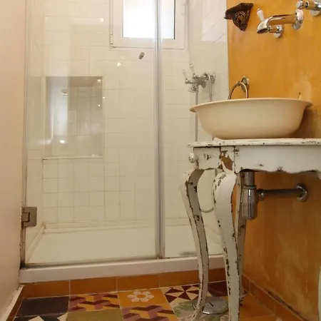 Apartament Tiles Square - Exquisite Bica *